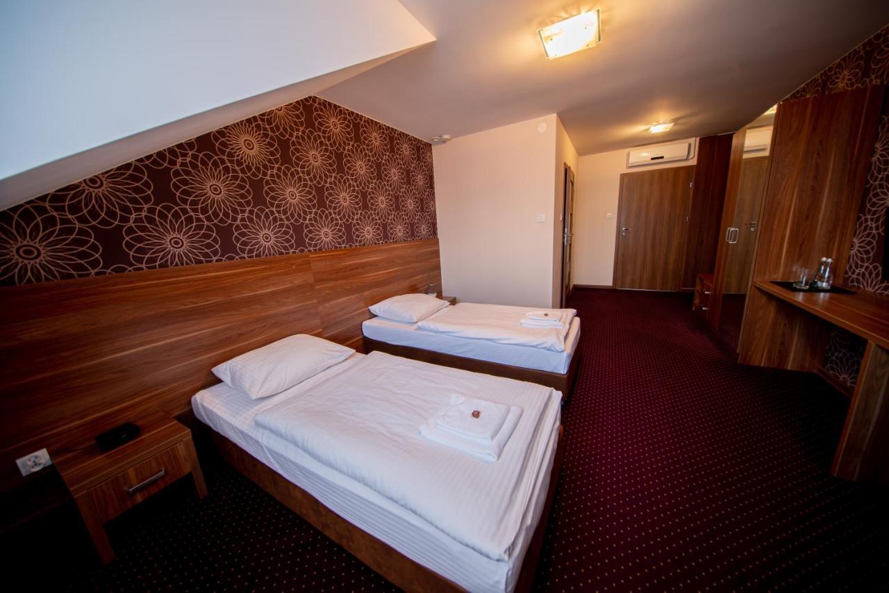 Babilon Krzeszow Aparthotel Krzeszow  Exterior photo